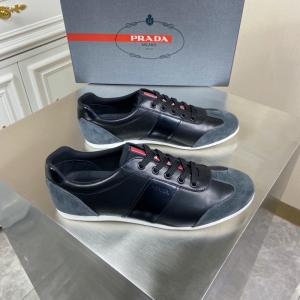 4E3463 PradaƤͿ\Ь _2020¿e\Ь ɫ