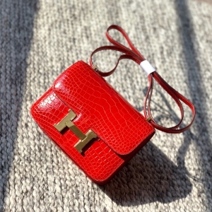 Hermes constanceϵ R˿ ֹ{~Ƥ tɫ