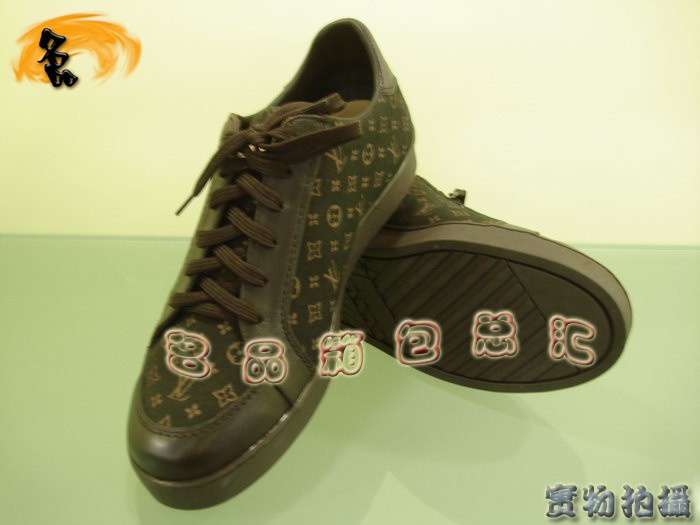 Louis Vuitton LV限量款 奢華經典款 LV男鞋 LV休閑鞋 LV板鞋