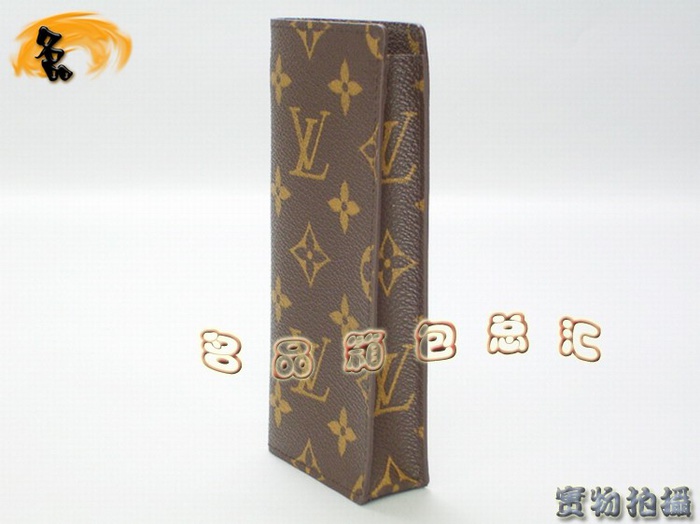 M62962 Louis Vuitton LV老花系列 LV休閑包 LV錢包卡套 LV眼鏡包 一比一品質(zhì)