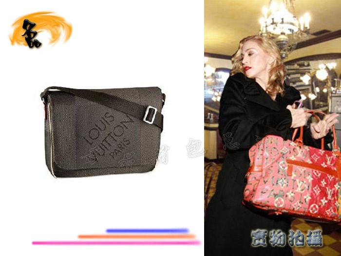 M93617 LV老花系列 LV新款 LV帆布系列 LV斜挎包 LV男包 LV經(jīng)典款