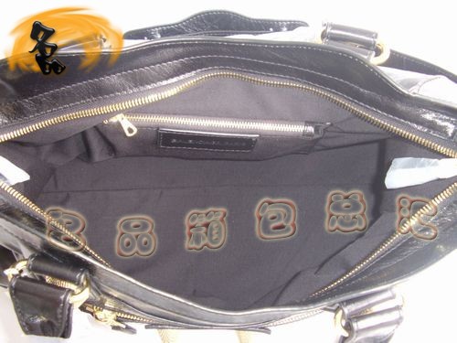 084338B 巴黎世家熱賣新款斜挎包 黑色牛皮時尚女士手提包 BALENCIAGA機車包