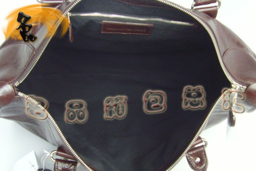 084334A A1:1Ʒ| ҽC܇ BALENCIAGAɫrţƤŮʿ