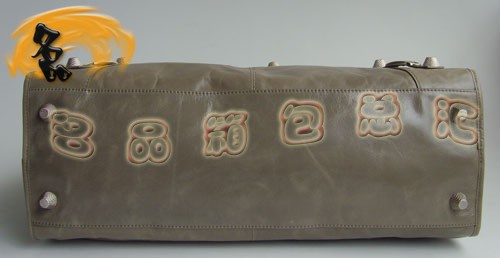 084334A Ůʿ ҕrлɫţƤŮʿ BALENCIAGAC܇