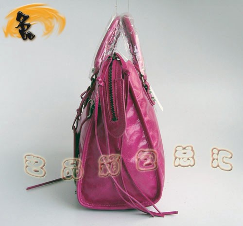 084332 BALENCIAGA熱賣新款 經典桃紅色牛皮女士斜挎包 巴黎世家機車包 手提包