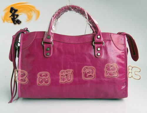 084332 BALENCIAGA熱賣新款 經典桃紅色牛皮女士斜挎包 巴黎世家機車包 手提包