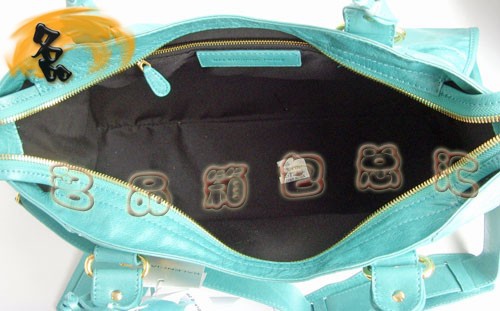 084328B BALENCIAGA rŮʿ{ɫţƤ C܇ ¿Ůʿб