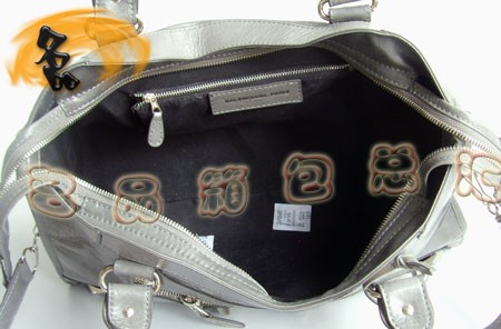 084328A ¿ɫţƤr(sh)Ů BALENCIAGA(jng)C(j)܇ Ů