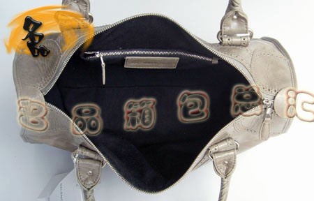 084824 BLENCIAGA熱賣(mài)新款花邊手提/手挽包 巴黎世家時(shí)尚女包 機(jī)車(chē)包