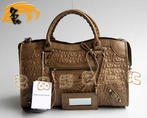 084932 BALENCIAGA 巴黎世家新款時(shí)尚女士手提包 機(jī)車包 經(jīng)典款休閑斜挎包