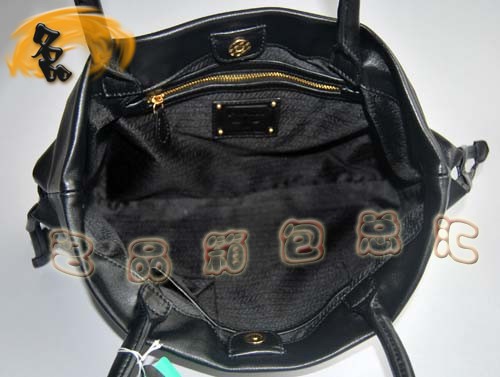 5629 Prada¿߼y μ Prada¿ PradaeŮ ɫ