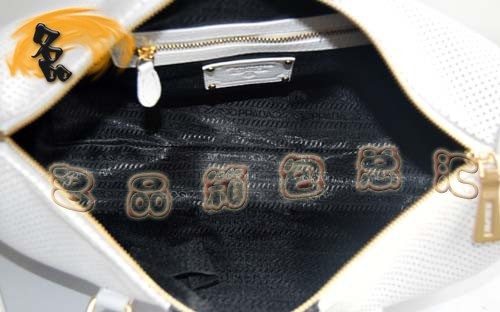 5648 Prada Prada¿ƴɫСţƤð Pradaб ɫ