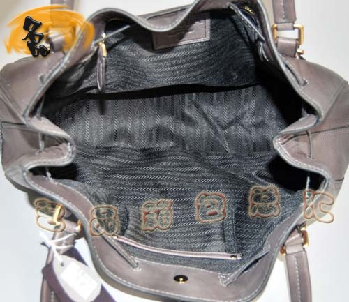 7993 Prada手提包 Prada女包 普拉達牛皮時尚高檔OL女包境外貨 深灰色