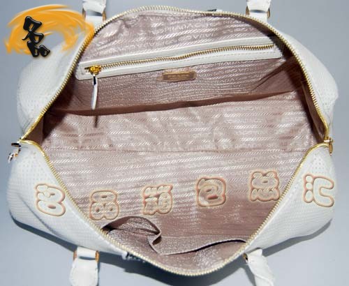 29144 Prada時尚女包 普拉達奢華明星網(wǎng)孔真皮手提包 十色可選 白配黑