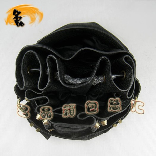 63462 Alexander Wang/亞利山大王 時尚休閑女包 手提包 斜挎包 柳釘包