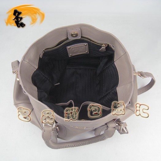 1558 Prada¿ ţƤ reŮ _ Pradaб ɫ