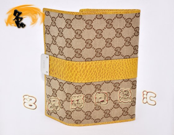 233028 古奇新款女士長(zhǎng)款錢(qián)包 GUCCI 雙G花布錢(qián)包 GUCCI帆布包 杏配黃色
