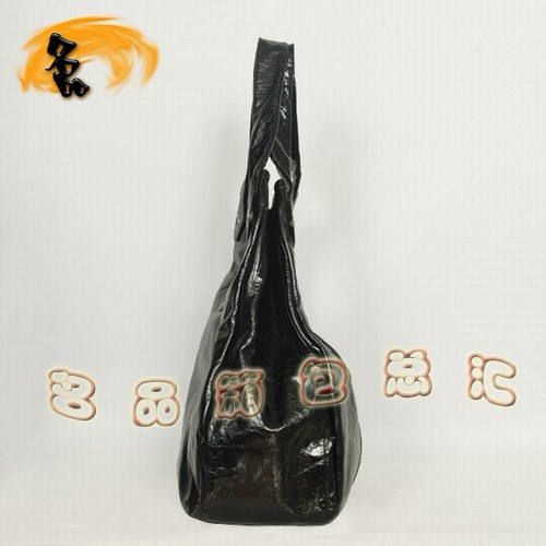 8539 Marc Jacobs熱銷款 Marc Jacobs單肩女包 Marc Jacobs時(shí)尚手提女包 黑色