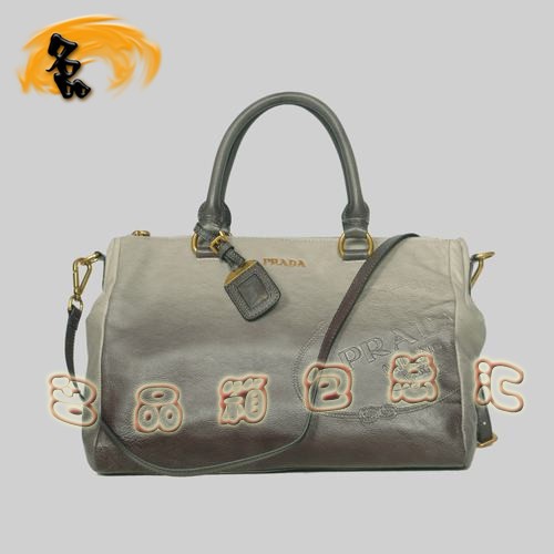 8589 Prada最新款時尚休閑女包 普拉達經典手提包 Prada斜挎包 黑配灰色