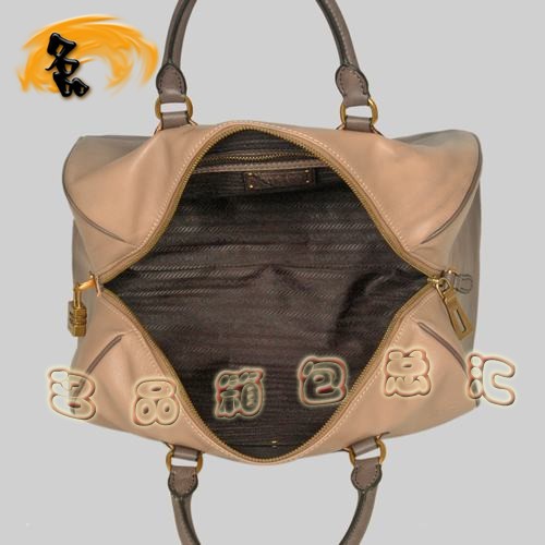 8599 Prada時尚新款休閑女包 普拉達經典手提包 Prada斜挎包 黑配粉色