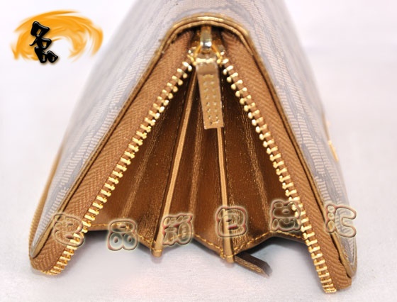 112724 ԭһһƷ| Gucci¿ ˮˮŮʿLX GucciŮ