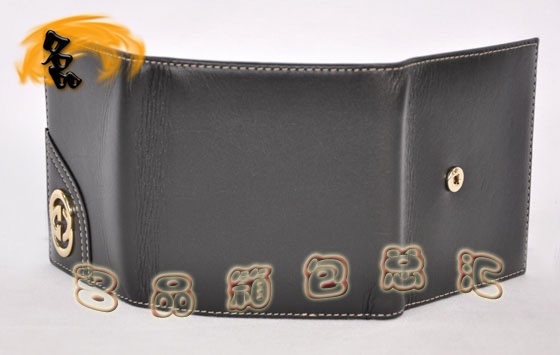 181597 GuccireŮ Gucci̿X GucciXA GucciȫƤXA ɫ