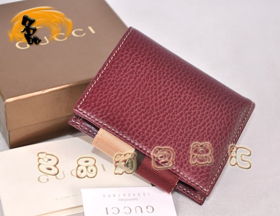 181670 һһƷ|(zh)Ů GucciM(jn)ڸߙnţƤr(sh)Ůʿ̿XA GucciX tɫ