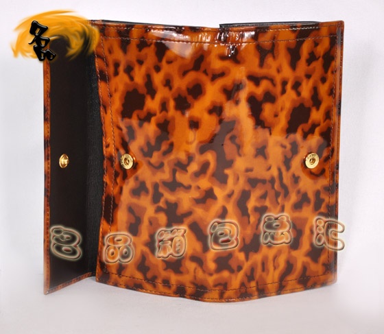 190350 GucciX Gucci¿yƤŮʿXA GucciLX \ɫ