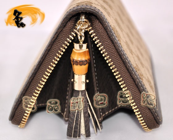 224253 GucciXA GucciL(zhng)X GucciX (ji) Gucci ɫ