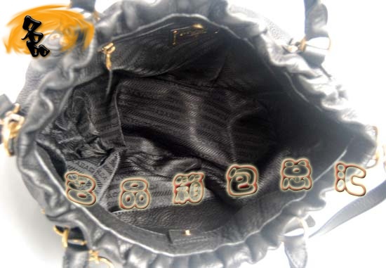 80066 正品品質(zhì) Prada最新款 進(jìn)口牛皮時尚女包 Prada斜挎包 Prada手提包 黑色