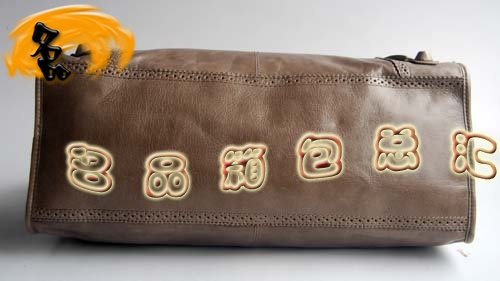 084824 Balenciaga手提包 最新款皮釘花邊牛皮時(shí)尚休閑女包 巴黎世家女包 銀灰色