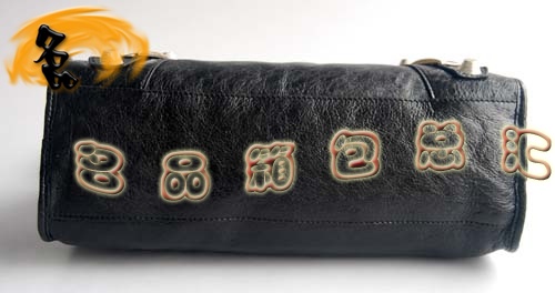 084332A BalenciagaC܇ μ  MƤyᔕrŮ ɫ