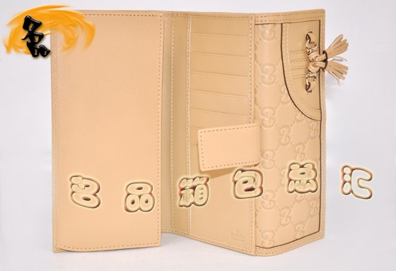 233054 GucciX Gucci¿ K rŮʿXA GucciLX  ɫ