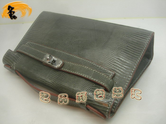 RƤ Kelly ְ Hermes P ð  Ʒ rr