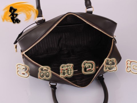 BL0094 ԭһһƷ|(zh)M(jn)^ţƤŮ r(sh)e_(d)Ů Prada ɫ