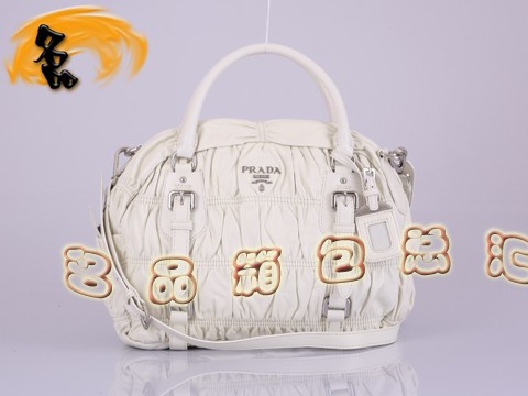 BL0397 普拉達最新款褶皺羊皮手提包 Prada斜挎包 普拉達休閑包 Prada女包 白色