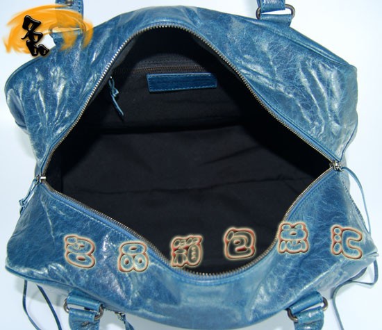 084355   MƤreŮ BalenciagaŮ   {ɫ