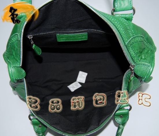 084824   MƤre BalenciagaŮ   Gɫ