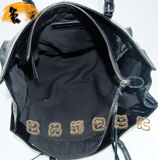 08472 ҙC܇ MţƤμ Balenciaga Ů ɫ