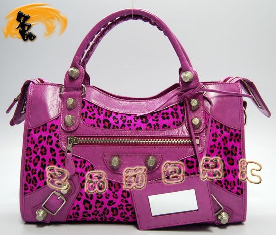 084332A Balenciaga機(jī)車包 巴黎世家單肩包 進(jìn)口牛皮經(jīng)典時(shí)尚女包 玫紅色