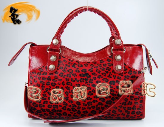 084332A  BalenciagaC܇ ҆μ MţƤ(jng)rŮ  tɫ