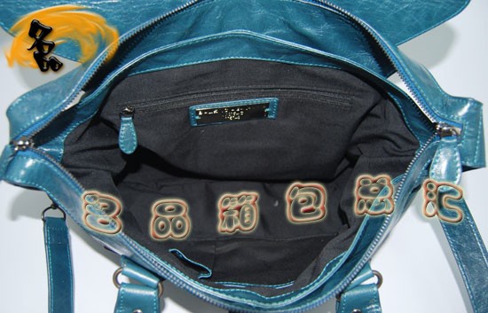 084668  Balenciagaμ  M(jn)ţƤ(jng)r(sh)Ů {(ln)ɫ