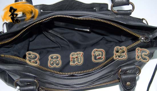 103208  Balenciagaμ ҙC܇ MƤrŮ  ɫ