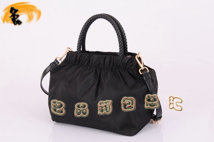 BN1778 Prada手提包 經(jīng)典防水尼龍帆布女包 Prada斜挎包 普拉達(dá)休閑包 黑色