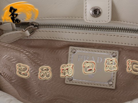 BN1791 _¿ްƤrŮʿe Prada Pradaб ɫ