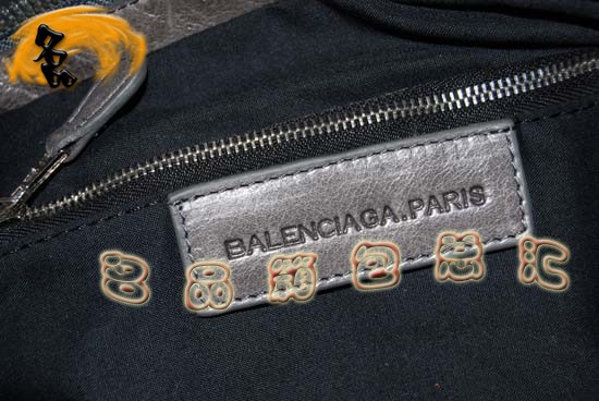 173082A  Balenciaga ҆μ M(jn)ţƤ(jng)r(sh)Ů C(j)܇ yɫ