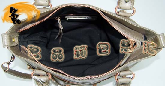 240557C  ҆μ MƤrŮ BalenciagaC܇  yɫ