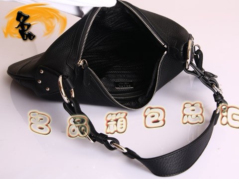 BR3373 Prada休閑包 新款時尚包 網孔真皮女包 高檔頭層牛皮包 黑色