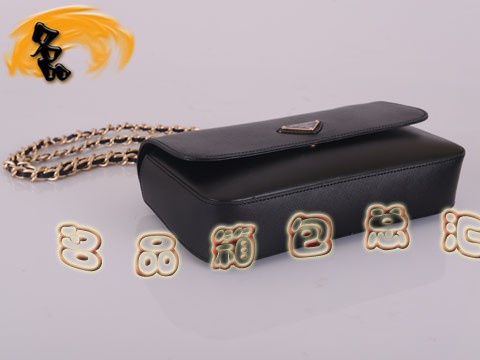 BT0750 Prada單肩包 進口頭層牛皮女包 新款女士休閑包 普拉達斜挎包 黑色