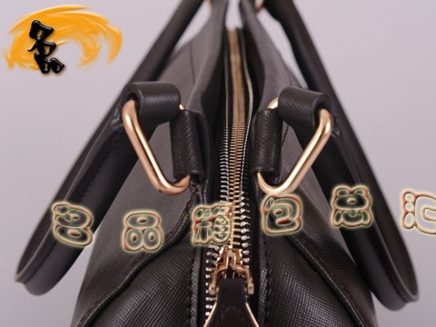 BR4418 Prada單肩包 普拉達手提包 新款女士休閑包 進口頭層牛皮女包 啡色